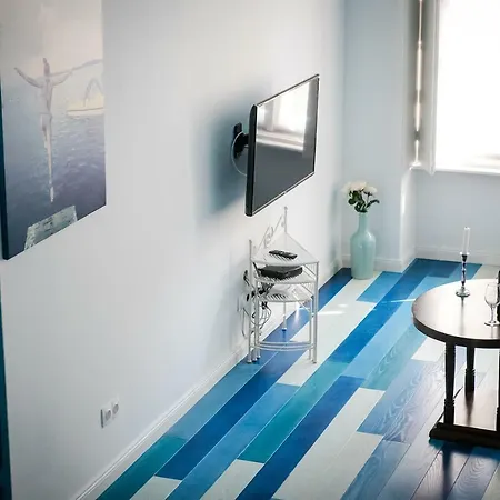 Pause With Free Parking Apartment *