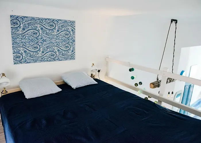 Pause With Free Parking Apartment *